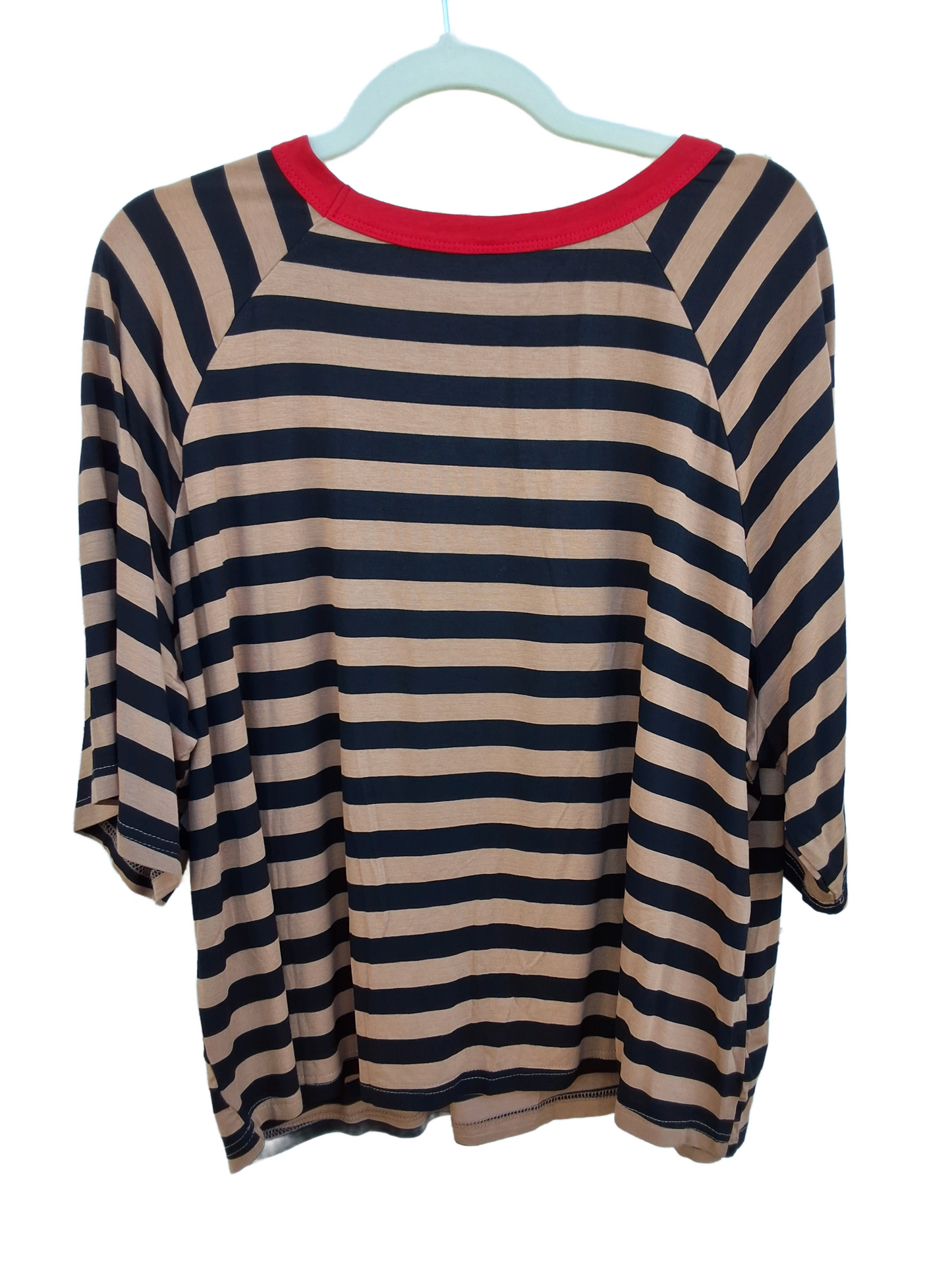 Dokotoo (Size XL) NWT