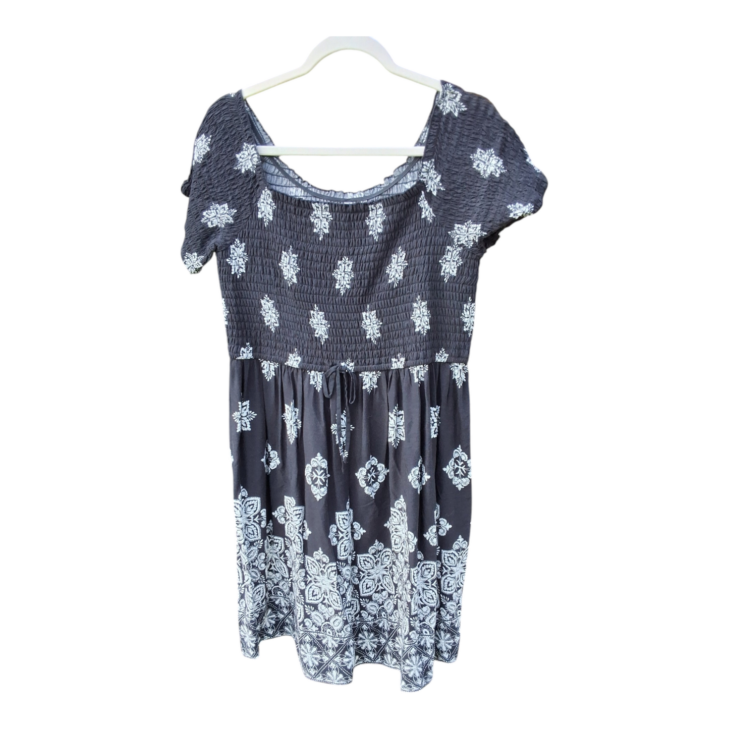 Xhilaration (Size XL) NWOT