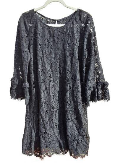 She & Sky (Size L) NWT