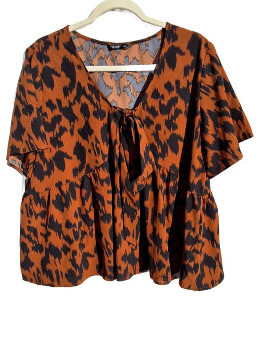 Shein (Size 1XL)