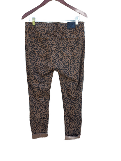 L & B (Size 14)