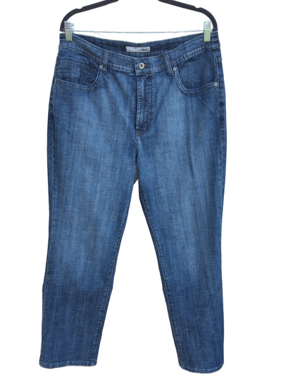Chico's Platinum (Size 2.5/14)