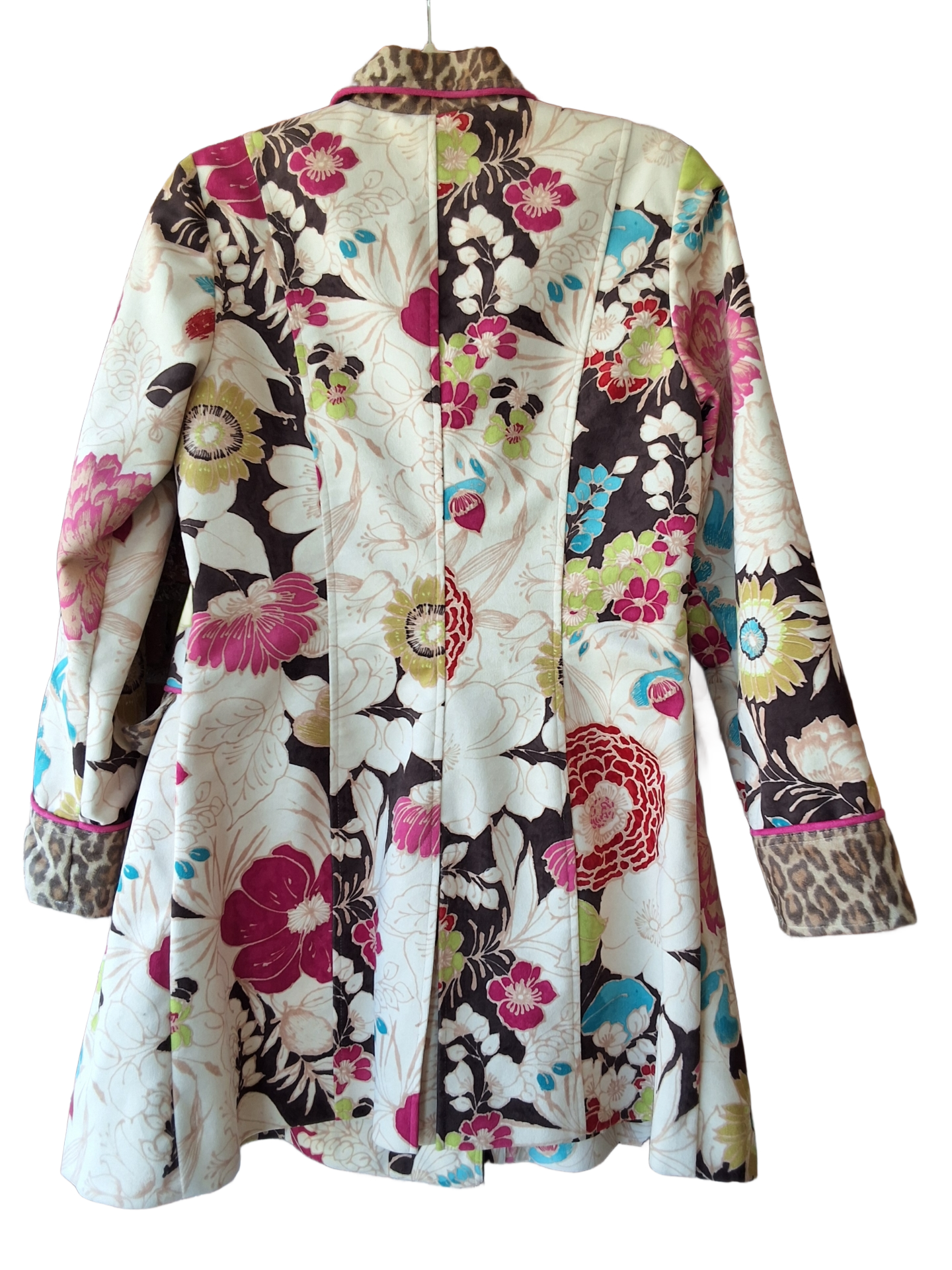 3 Sisters (Size M) Excellent Condition