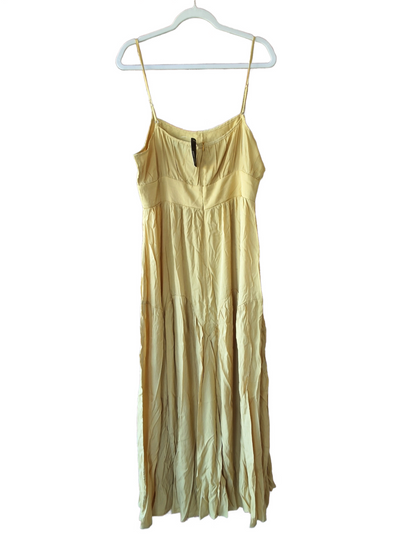 S Betro (Size XL) NWT