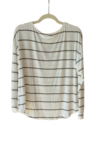Green Envelope (Size L) NWT