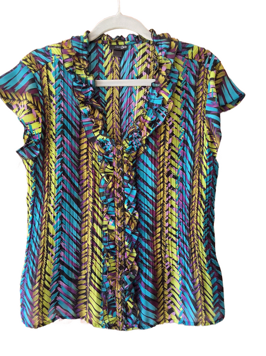 East 5th. Size M